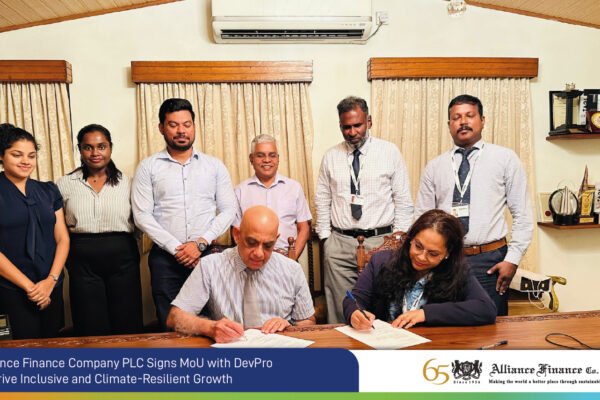 MoU Signing with DevPro-02