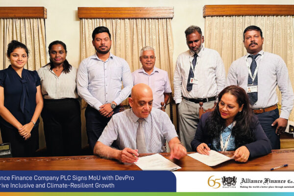 MoU Signing with DevPro-04